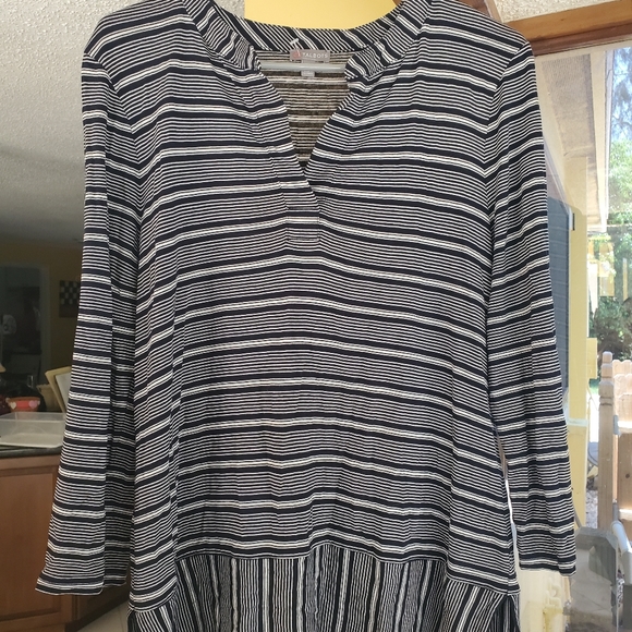 Talbots Top - Picture 1 of 4